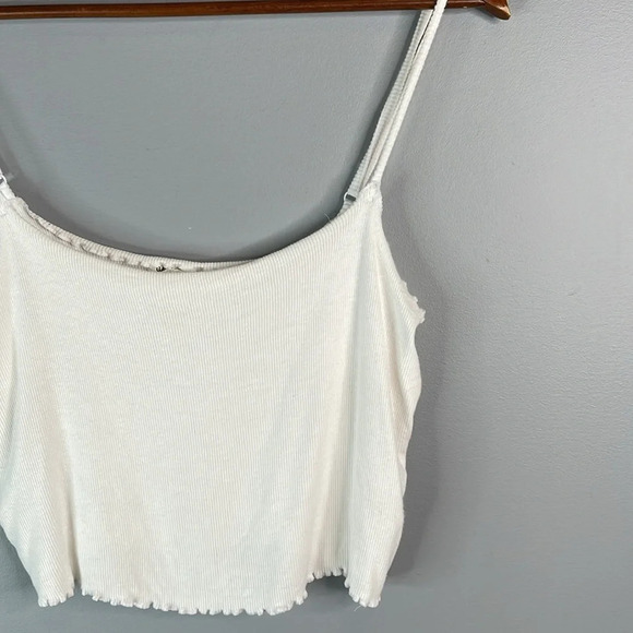 GARAGE Ribbed Crop Cami Top White Spaghetti Strap Lettuce Hem Baddie Size L - Picture 3 of 10